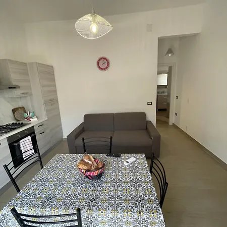 Holiday home Mary House *